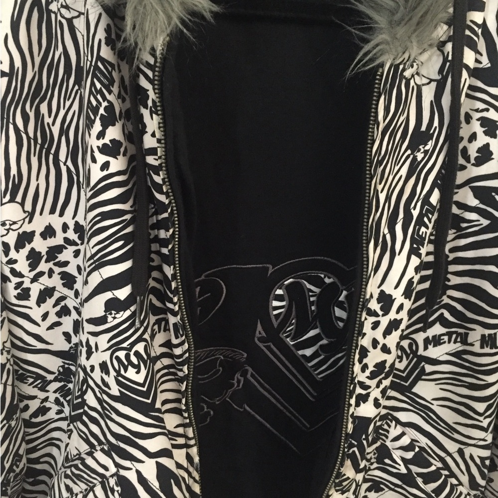 Mental Militia Reversible Zip-Up Hoodie – Faux Fur Hood - Picture 8 of 10